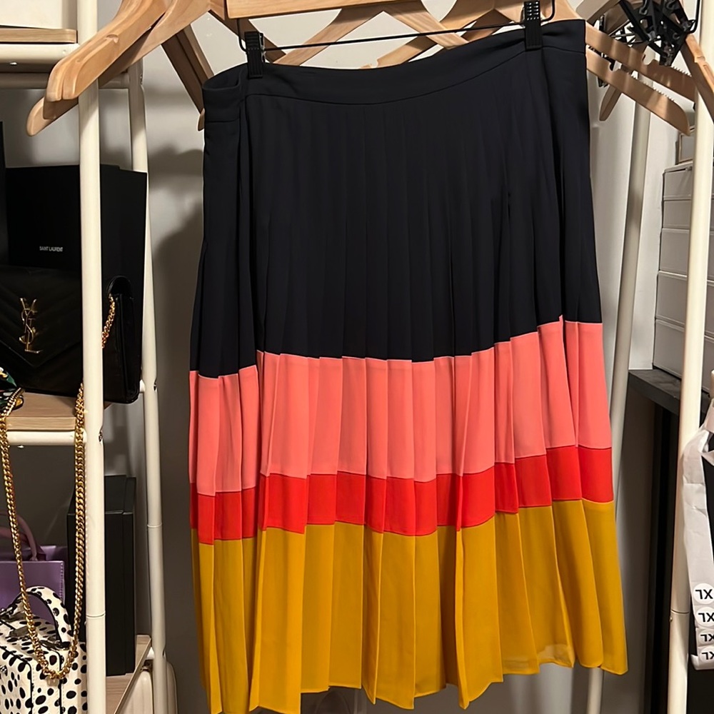 ANN TAYLOR color block pleated skirt - size 14